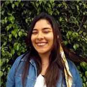 Maestra de Inglés, con experiencia en el idioma 3 años. Trabajando en mi certificado TESOL.
Doy clases en línea por el momento en Lima a Jovenes y Adultos